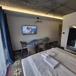 By Villaolimpijska2 Guest house 3*