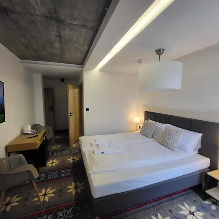 By Villaolimpijska2 בית הארחה