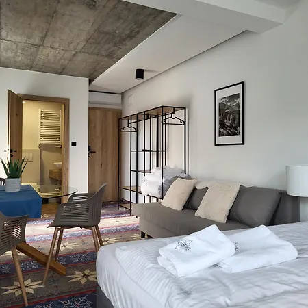 בית הארחה By Villaolimpijska2