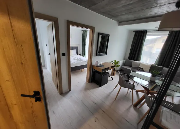 By Villaolimpijska2 בית הארחה