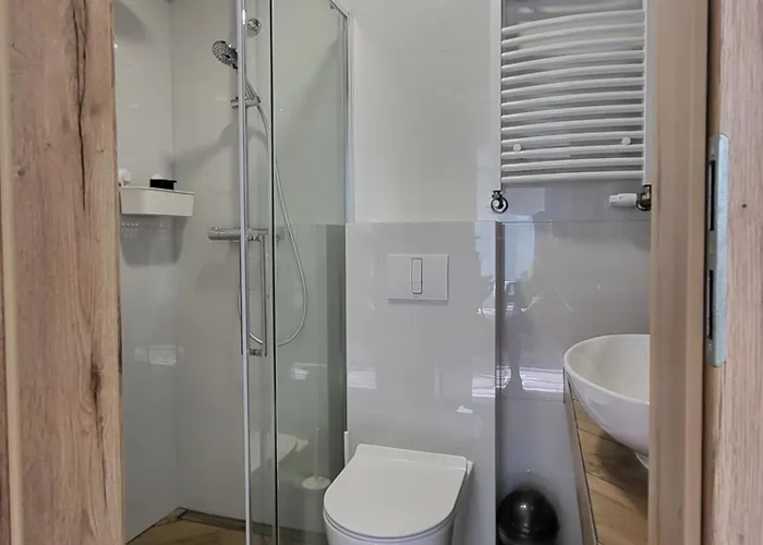 By Villaolimpijska2 בית הארחה