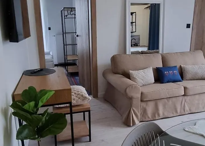 By Villaolimpijska2 אוסטראון